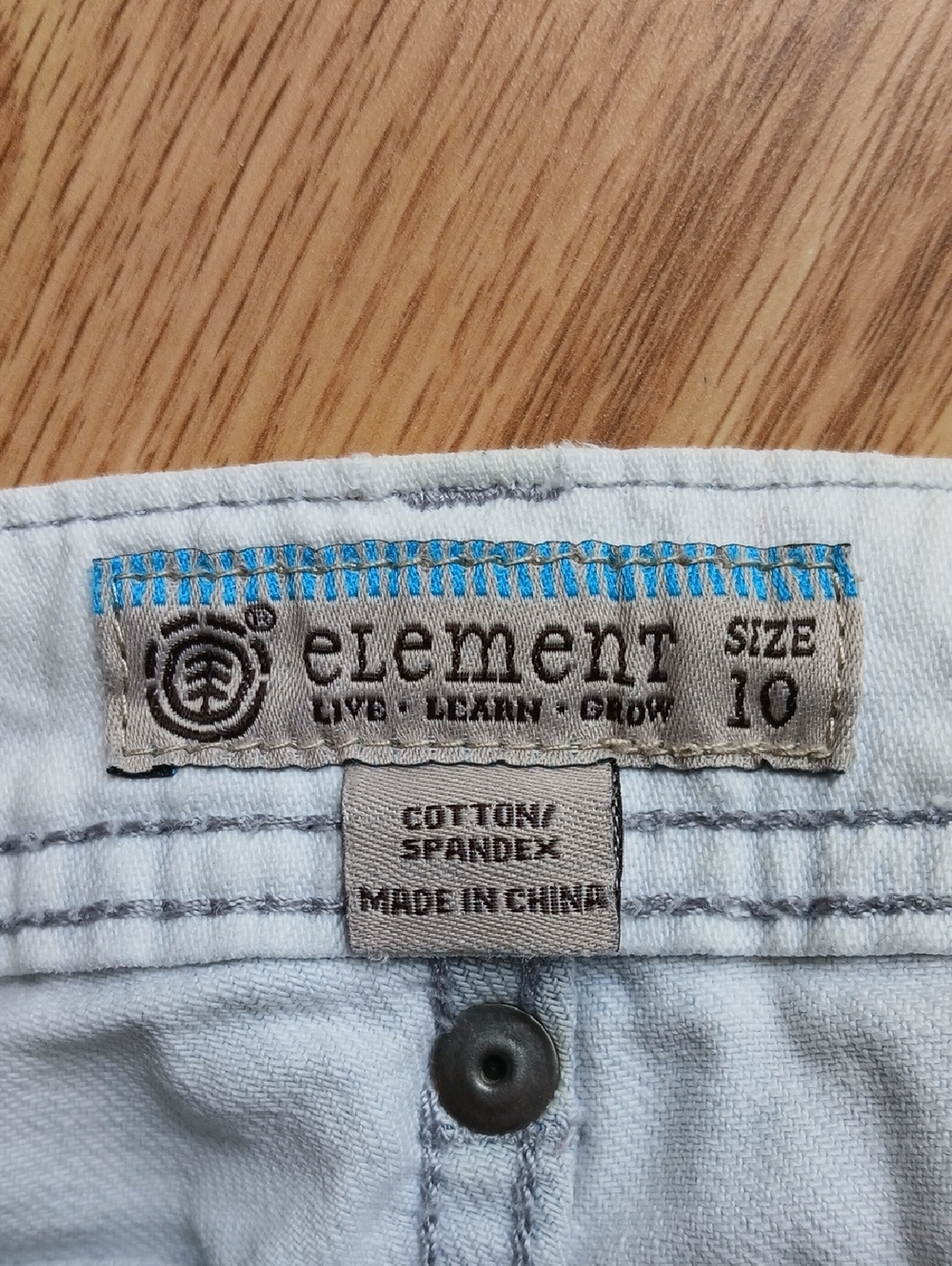 Element Low Rise Patchwork Denim Shorts Size  10 - Picture 7 of 8